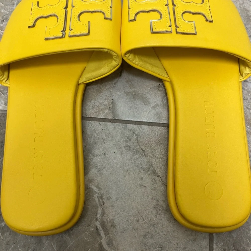Tory Burch Double T Sport Women's Leather Slide Sandals Yellow Mustard SIZE 9.5 - Picture 4 of 8